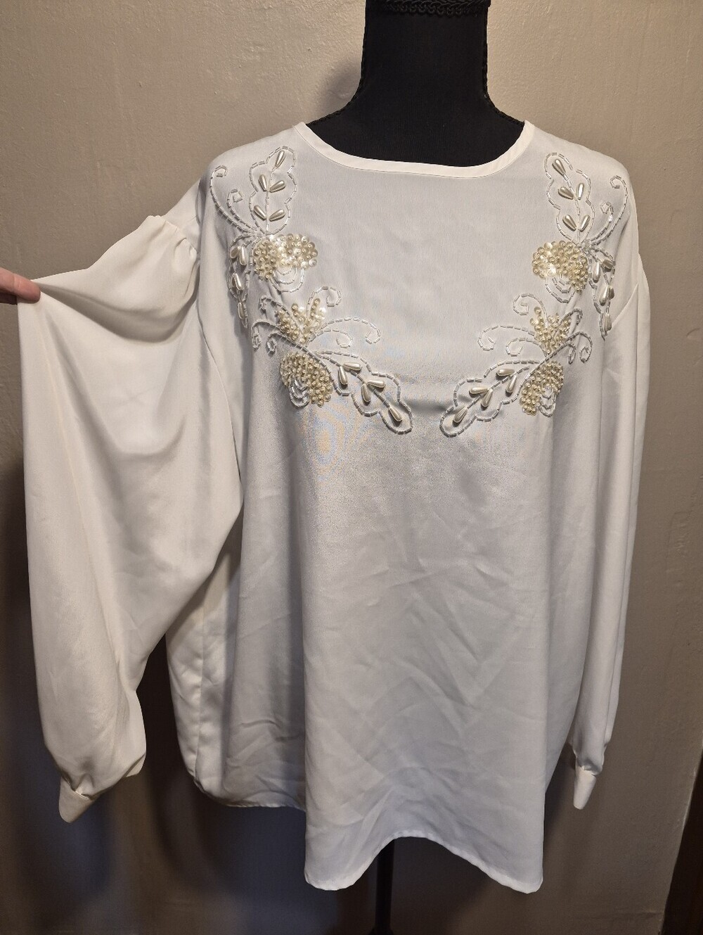 Vintage Sheridan Square Off White Emroidered Sequence long Sleeve Blouse Top 24W